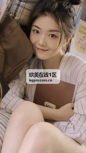 99精美视频精选剧集封面：玻璃下方